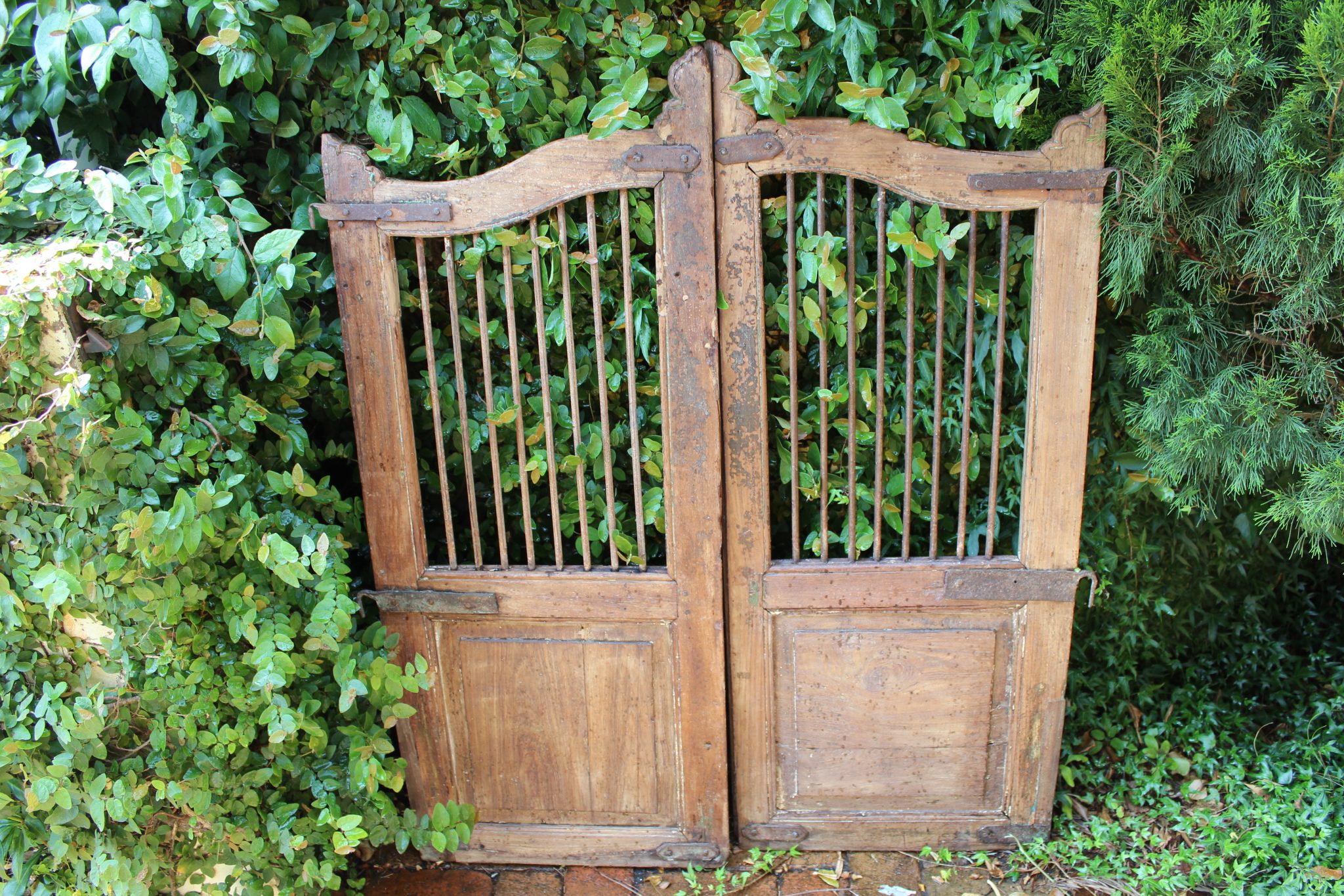 Old Timber and Iron Garden Gate Iron Rooster